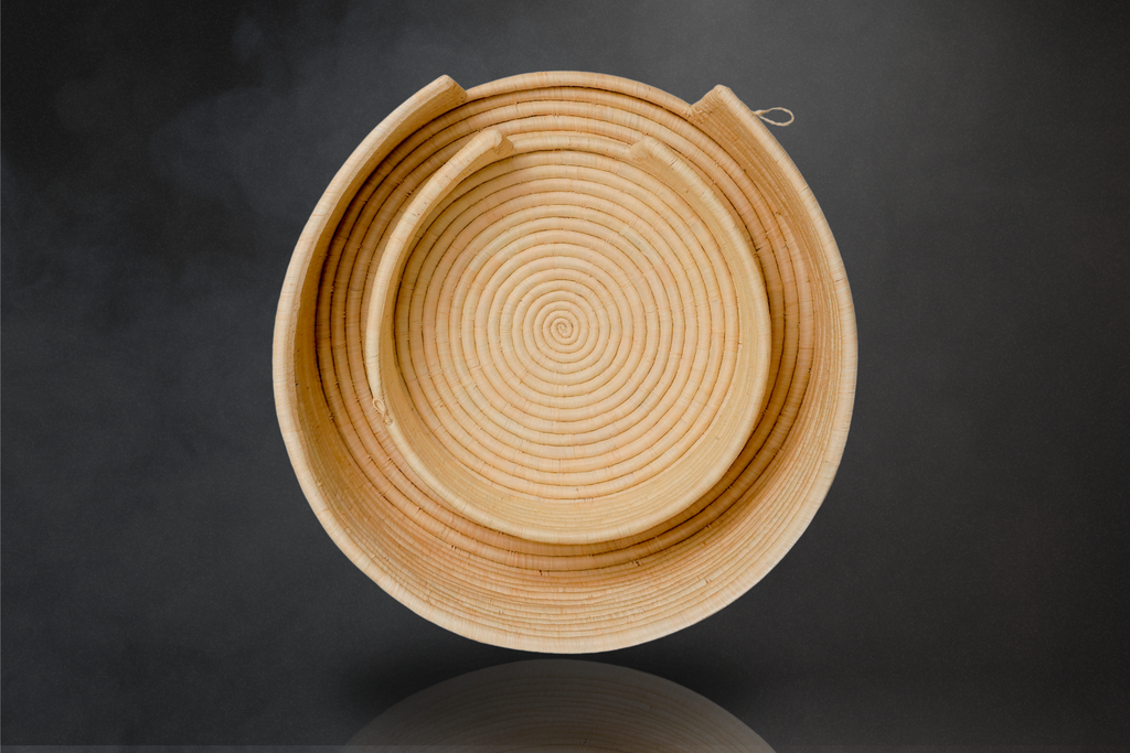 Handcrafted Round Pet Bed: Circular Comfort, Et​hical Craft