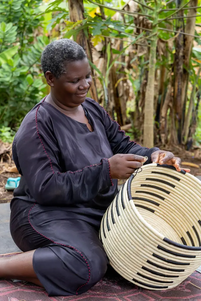 Sisal Storage Bin: Strong Lines, Uganda Heart
