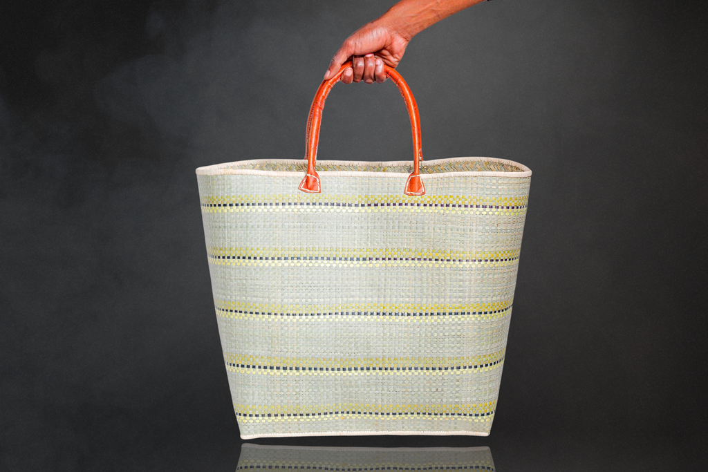 Handwoven Banded Tote: Everyday Coastal Ease