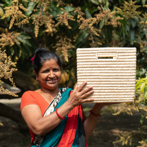 Bangladesh Square Bin: Natural Order, Empowering Story