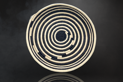 [UPTN2] Handwoven Woven Harmony Platter: Texture that Tells a Story