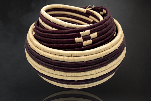 Nesting Bowls: Layered Beauty