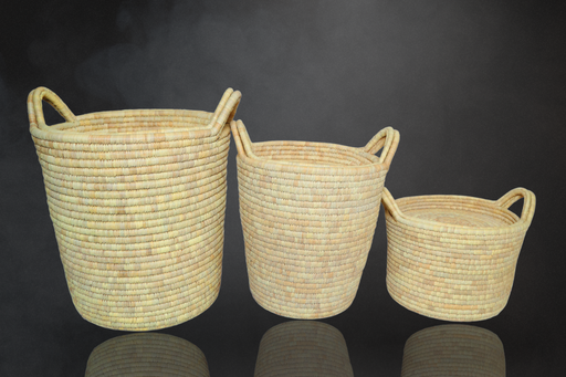 Handcrafted Bangladesh Tray Container: Functional Beauty